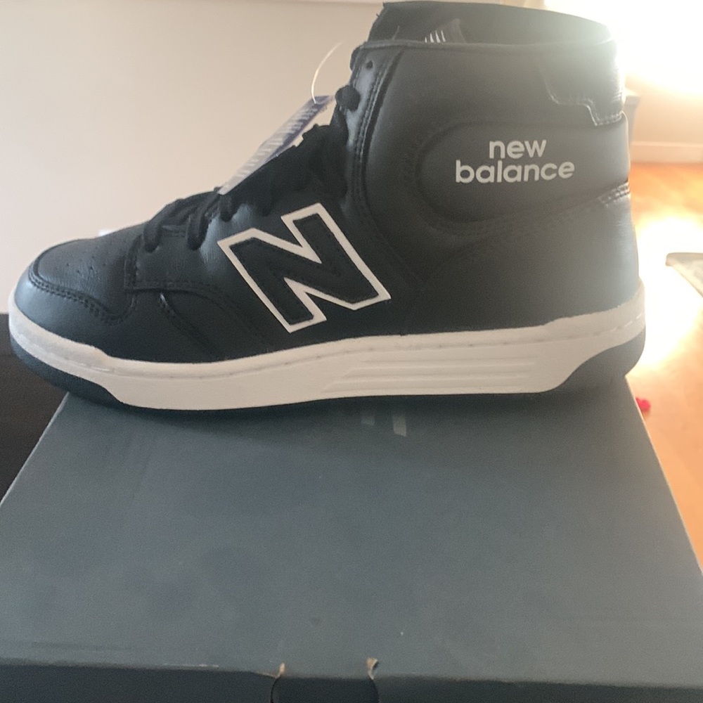 Mens size 7 New Balance sneakers BB480HD